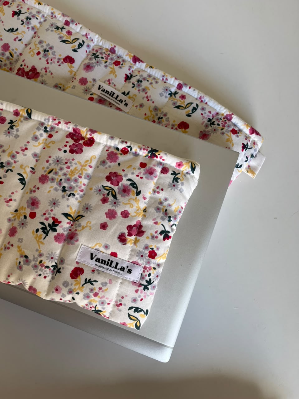 Pack pc Dhalia (Pochette pc + pochette chargeur )
